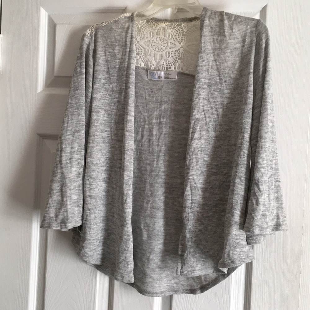 Gray and cream laced sweater size L